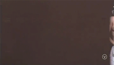 girlsinshowers:  gifs of Bo and Duke ride their buggy though the girls locker room