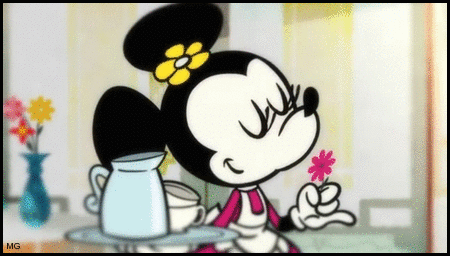  Mickey and Minnie Mouse in “O Sole Minnie” (2014) 