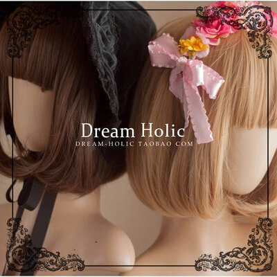 pastelbat:  I want to recommend a wigstore for you guys it’s called Dreamholic and it’s a new started store! Their wigs have amazing quality! My wig from them is one of the best quality wigs i have ever had and it’s super soft yet still not too