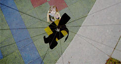 fyeahsupermanandloislane: Smallville 4.22 (Commencement) | The Flash 1.17 (Tricksters)