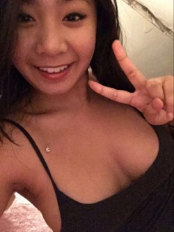 Sggatal:sg Chinese Office Lady Nudes Leaked !!