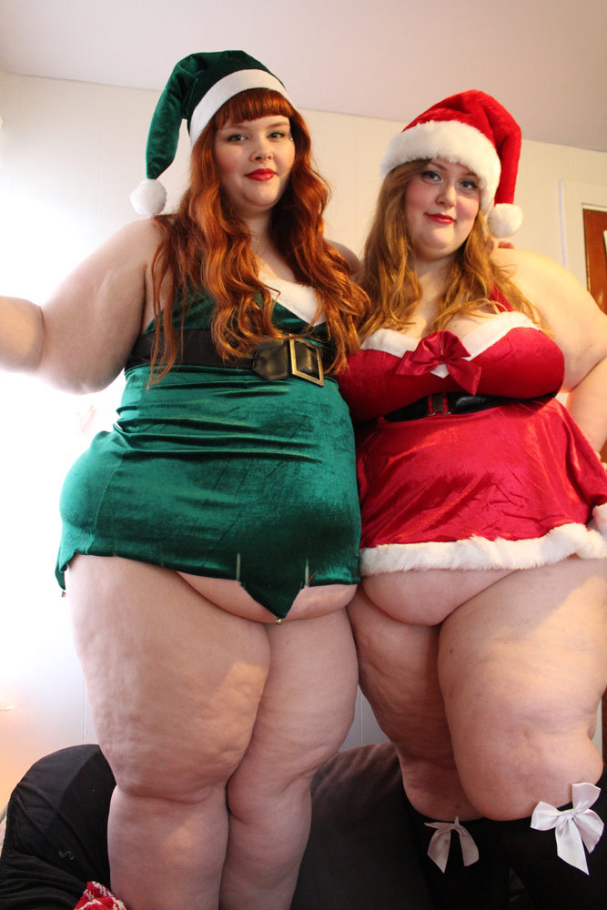 roundcurves:    Very merry king Christmas :-)