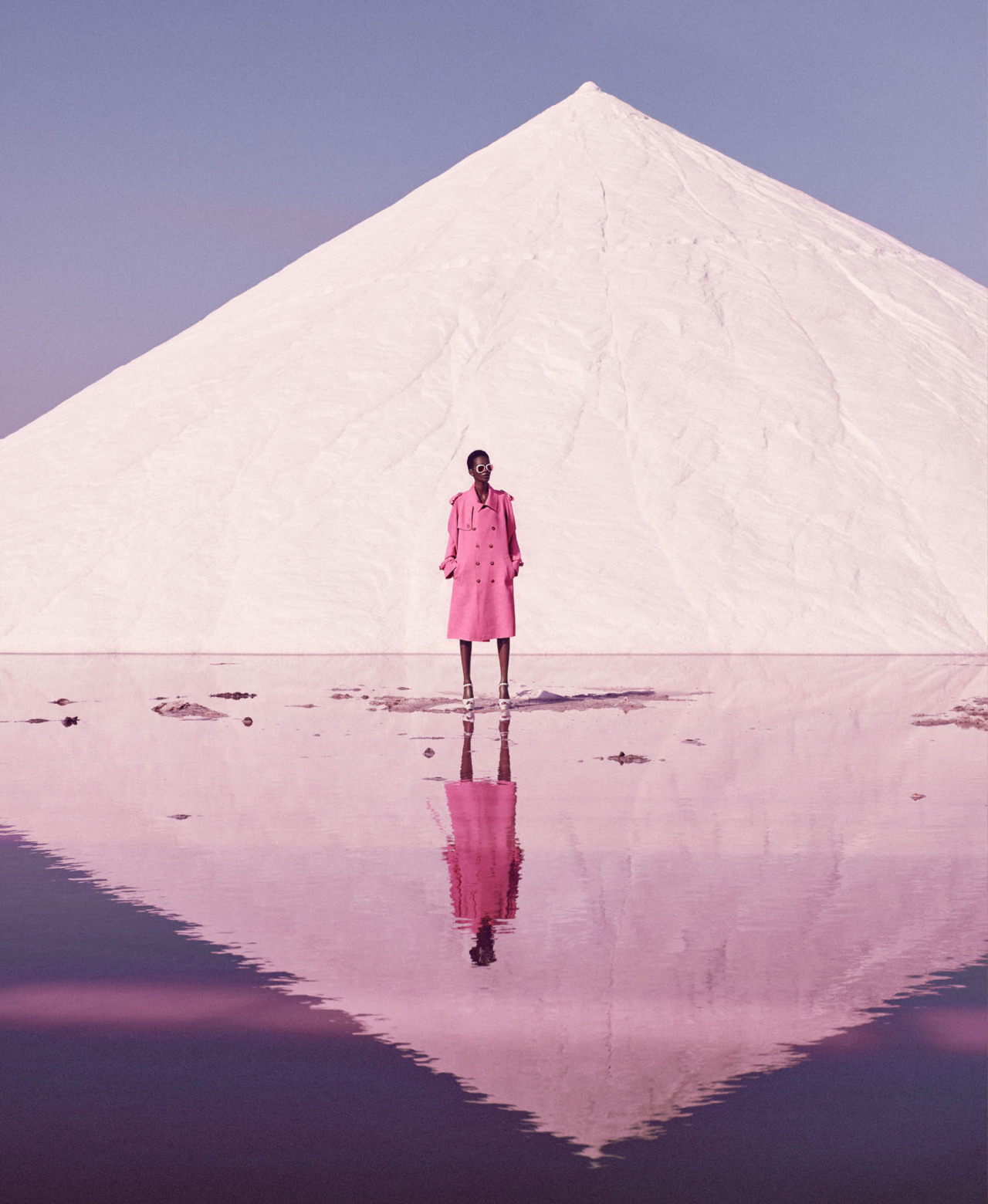 lindseywixsonslaugh:  wearesodroee:   Think PinkPublication: Harper’s Bazaar US
