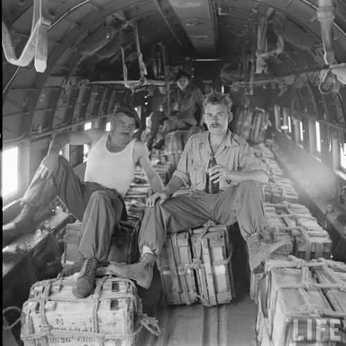 Supply drop to Dien Bien Phu(Joseph Scherschel. 1954)