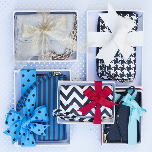 Put a Bow on It Our go-to Secret Santa gift this year? A tech clutch. Everyone needs a stylish home 