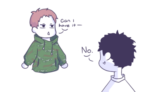 my classmate had a pepe the frog hoodie and i wanted to use it in my drawings somehow  makki likes w