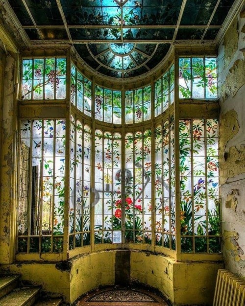 How About This Conservatory? Such Beautiful Stained Glass. Https://www.instagram.com/p/BrEk0rhHZKk/?utm_source=ig_tumblr_share&igshid=11ke7a99cd23w
