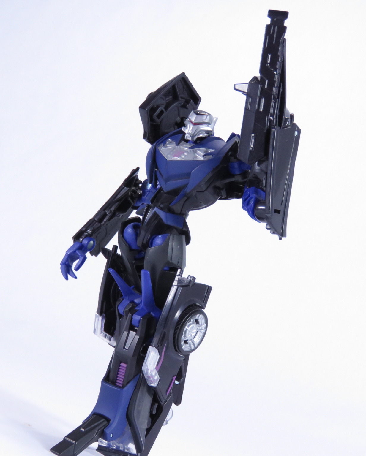 doubledealer93:Transformers prime vehicons. Take on me.