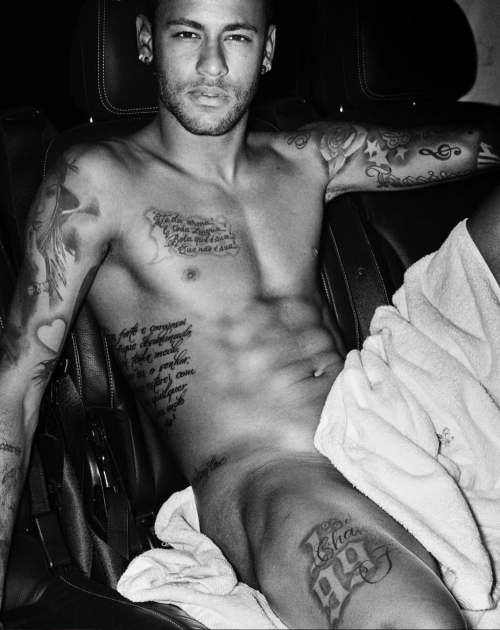 xgv: Neymar photographed by Mario Testino, Man About Town