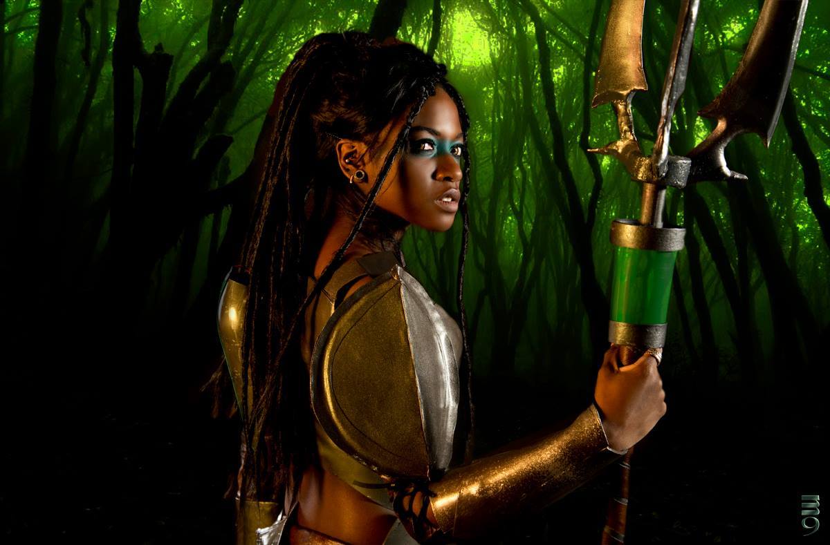 superheroesincolor:  Nidalee (LoL)  #Cosplay by Maki Roll’s Chop Shop  Photography:
