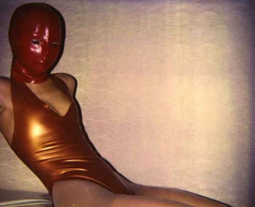 Sex manundertheinfluence:Rubber by Issei Suda, pictures