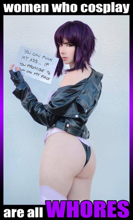 20yrsoldslut: megarchon: Cosplay = public sluttery. Female cosplayers, especially “profes