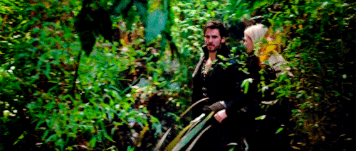 royalconsortkillian:captain swan per episode  »  3.08 - Think Lovely Thoughts