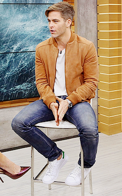 dorkychris: Chris Pine promoting The Finest Hours [x]