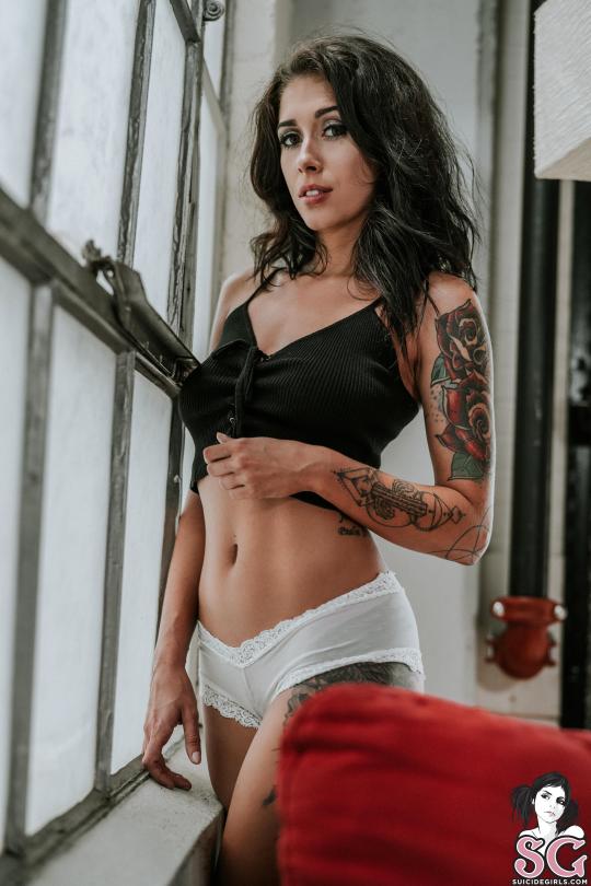 XXX naturaladultbabes-word:  SuicideGirls.com photo