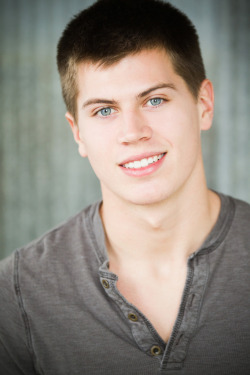 meninvogue:  Tanner Stine