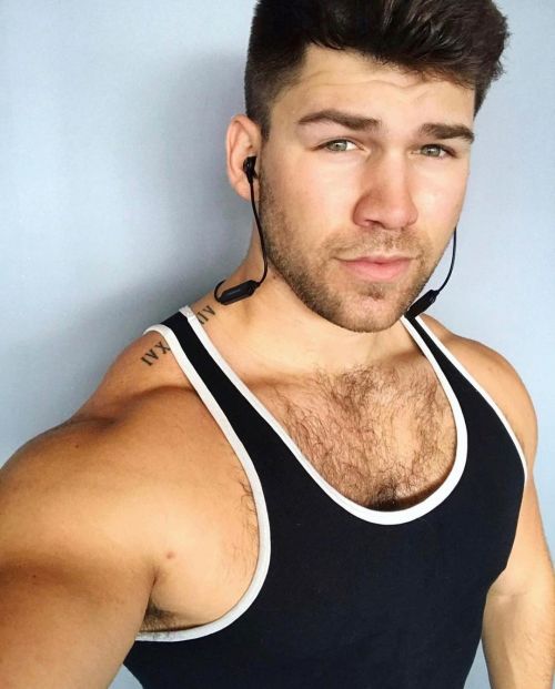 men's armpits