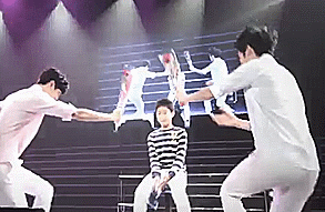 sonbutteun:  when hyuk gets rejected by a girl while hongbin gets rejected by a boy