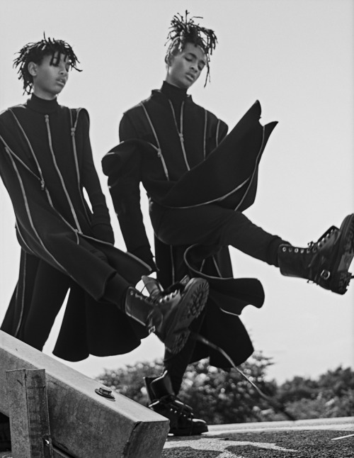 princessakuba:  celebritiesofcolor:  Jaden and Willow Smith for Interview Magazine  I love them 