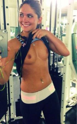 celebritybreasts:  at the gym