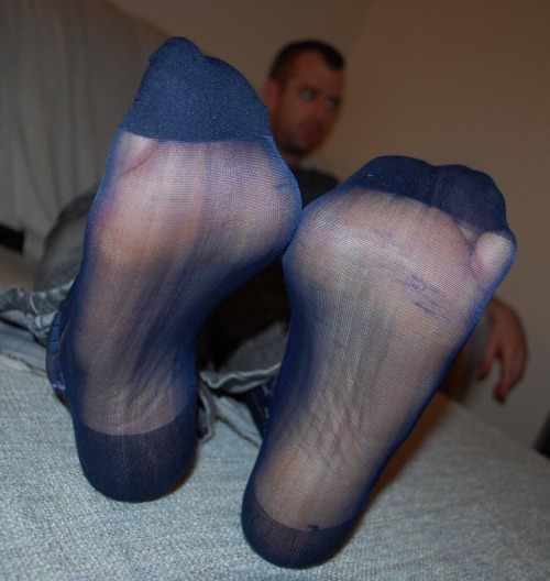 nycsocksweat: His sock pics are super sexy!!! Yes I agree