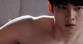tumblr_or57nn5dCJ1r3hdhfo5_r1_400.gif