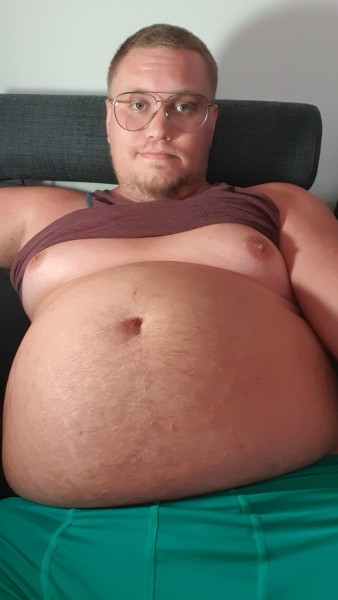 sumxtra:Having thiccening shakes every night now and I think they&rsquo;re sticking