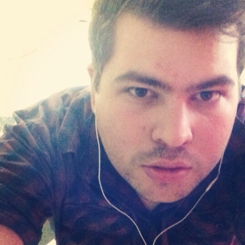 twoten85:  Attempting to look attractive haha