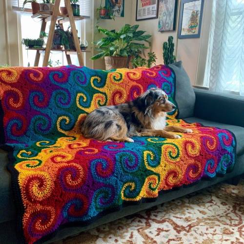 hookedatweiss: knithacker: Crochet a Gorgeous Rainbow Galaxy Blanket … This Is The Definition Of Uni