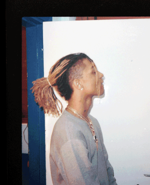 PLACE: LONDONFACE: SWAE LEE