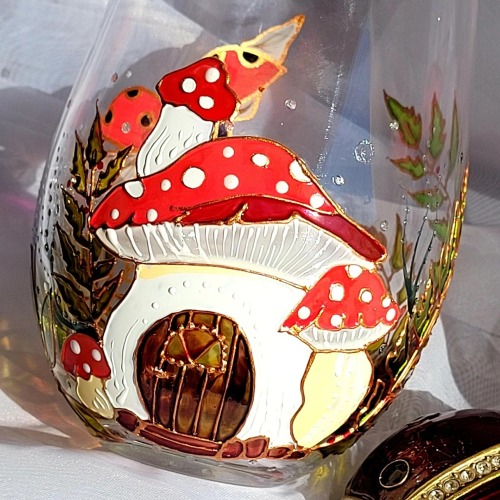 Hand Painted Glasses // Margo Tallinnast