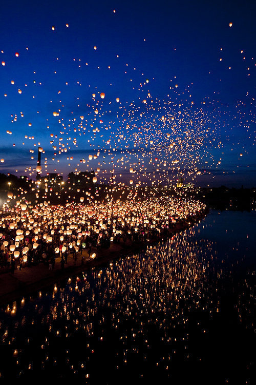 lovelyandnaughty:  Ohhhh. Beautiful.