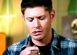 jaredandjensen:                   Dean + Eating                          ↳ Requested