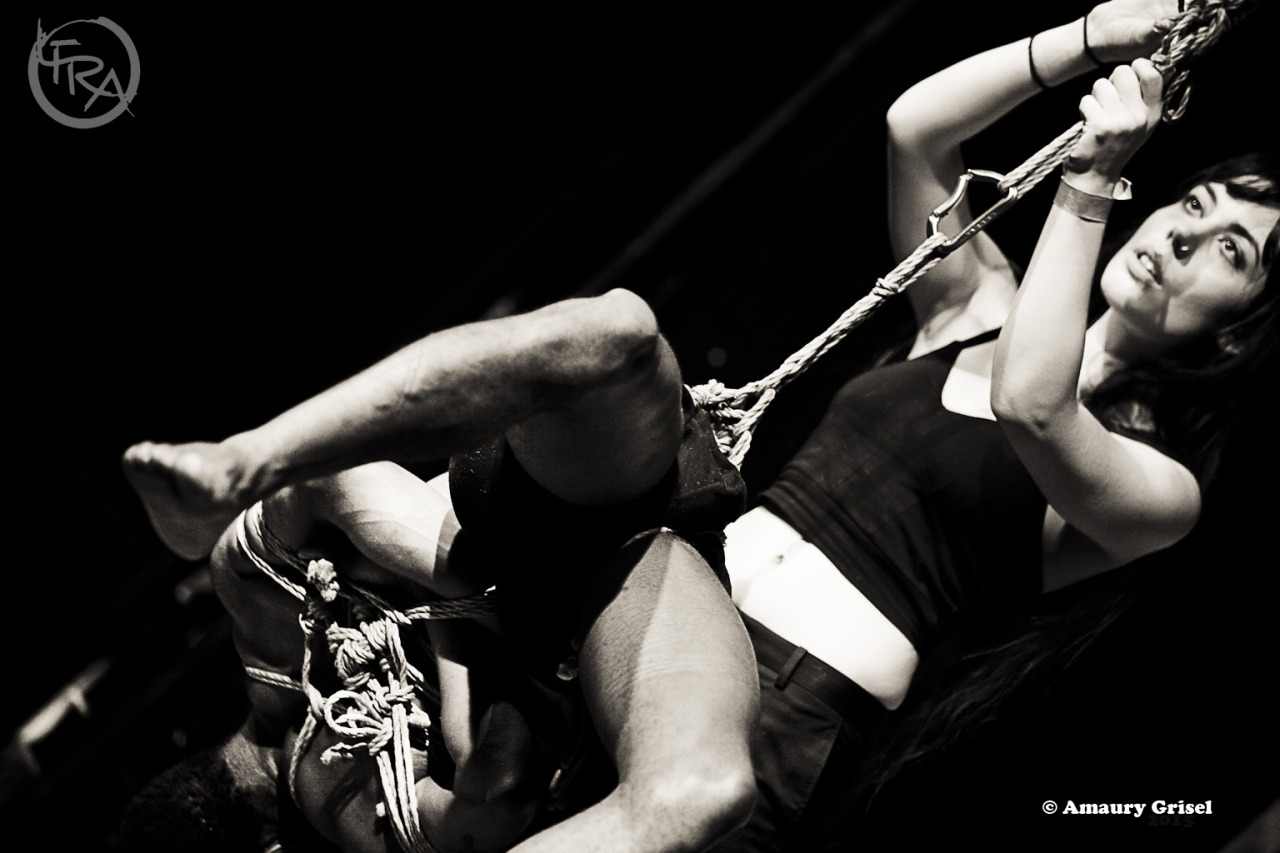 amaury-grisel-shibari:  Bishop Black &amp; Gestalta Judd performing at LFRAPhotography