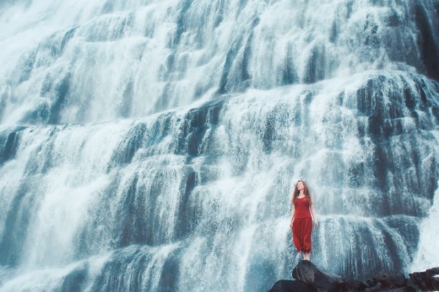 wordsnquotes:  Humanity VS. Nature in Iceland Photographers  Elizabeth Gadd,  Rob