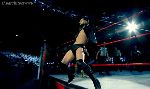 I&rsquo;ve missed this camera crotch shot soooo much!! =D