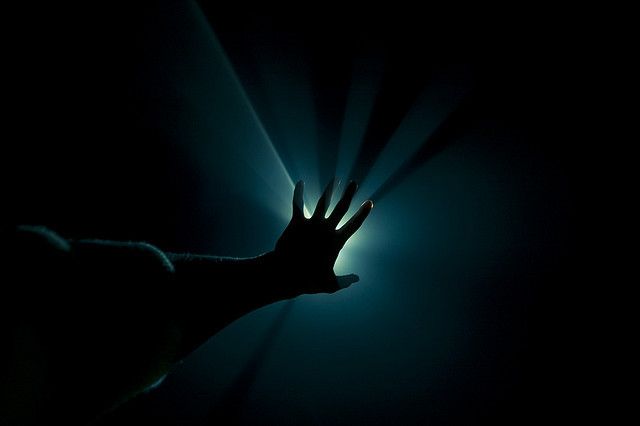 winterfellis:  touching the light by whatisname on Flickr. 