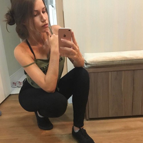http://streetgrl.tumblr.com/post/155998301602