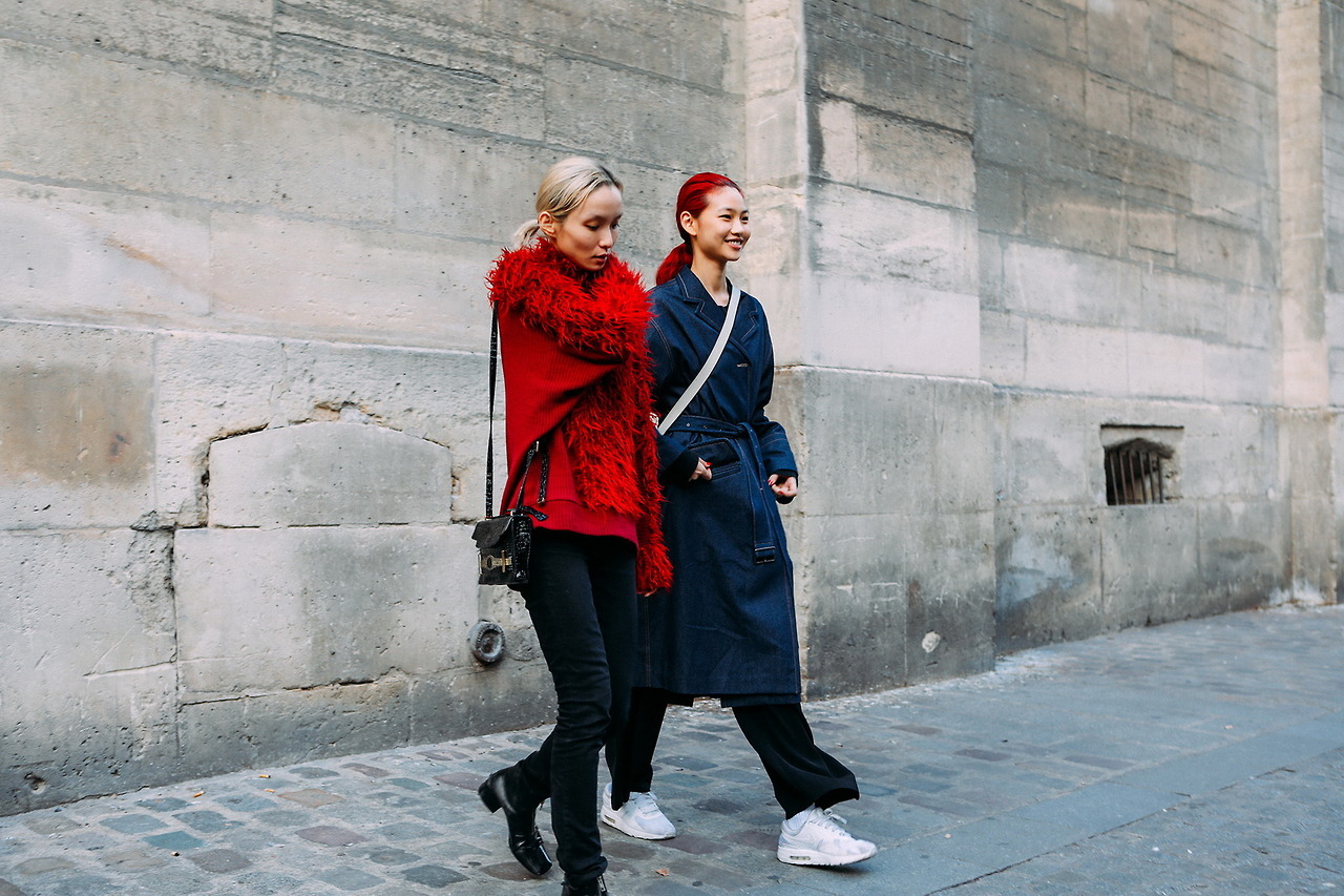 SNAPPED by benjaminkwan.com — Hoyeon Jung at Chanel FW 2018 Paris