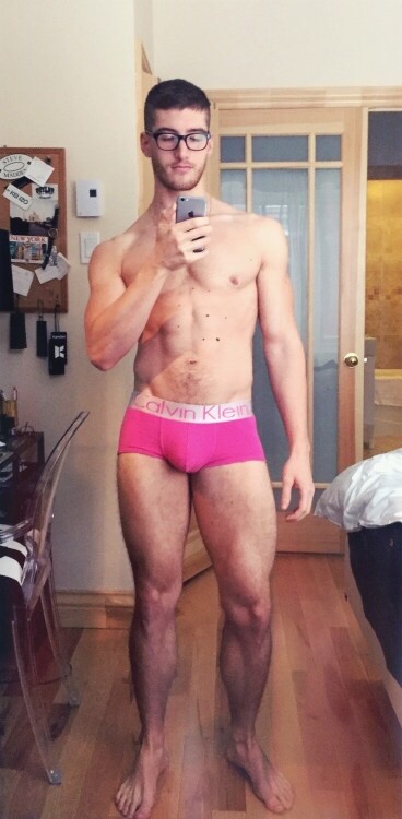 gayboy-11:  For some of the sexiest guys, and naked guys follow here: Gay Boys & Men Submit Here or Ask Me