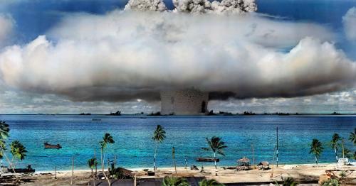 blazepress:  Colorised image of an atomic bomb test at Bikini Atoll.