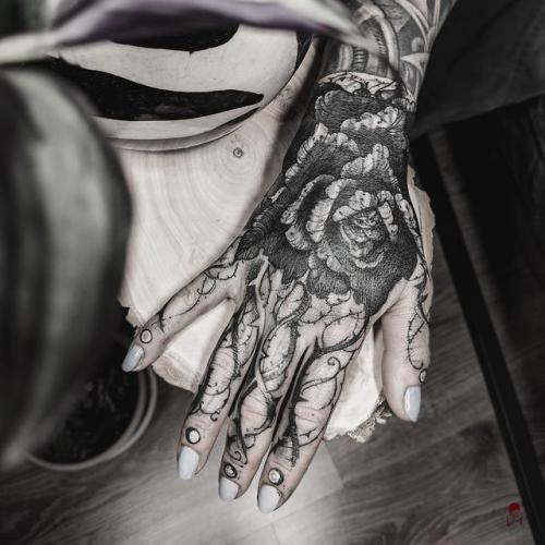 Hi ya'all!  I’ve abandoned my tattoo blog for a while and shall try to catch up as best as I c