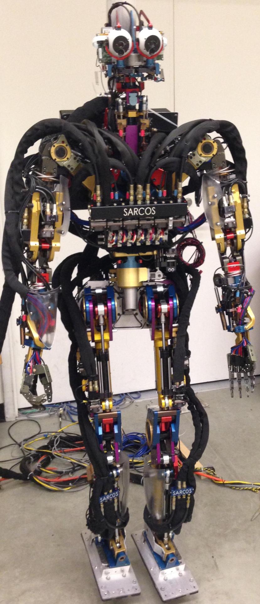 omnitrixareforkids:  hecallsmepineappleprincess:disney-destined:Chris Atkeson, Robotics