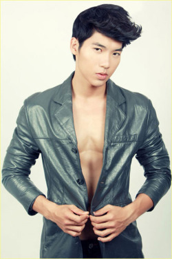 menofvietnam:  Truong Nam Thanh Model/actor 1.83m 