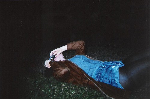 aciddaisies:   soft grunge/models  amazing sex tips for couples, these really help!! 