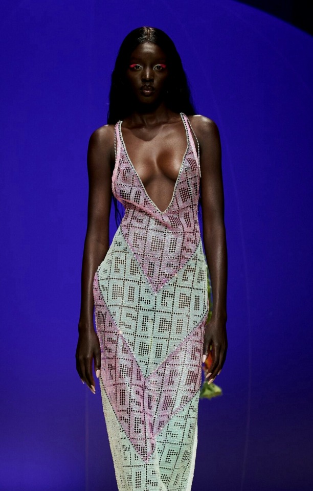 modelsof-color:Akuol Deng Atem at Blumarine SS 23