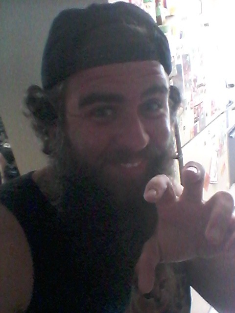 gltbears:  bearsnkitties:  Jambo  Silly 