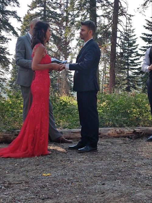 My Aunt Got Married Chat! I'm So Happy For Her And Her Husband Is Amazing Too! Also The Wedding? Fabulous,