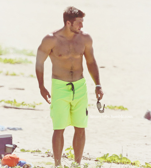 timmytebs:    Tim Tebow ~ Hawaii Beach Edits (x)