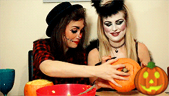 smug-face:  Rose and rosie + emojis 